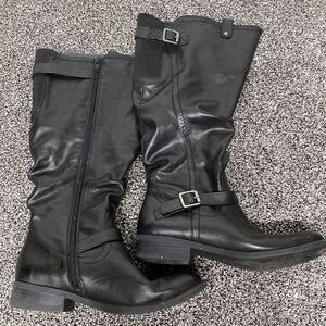 White Mountain Knee High Black Leather Boots Size 7